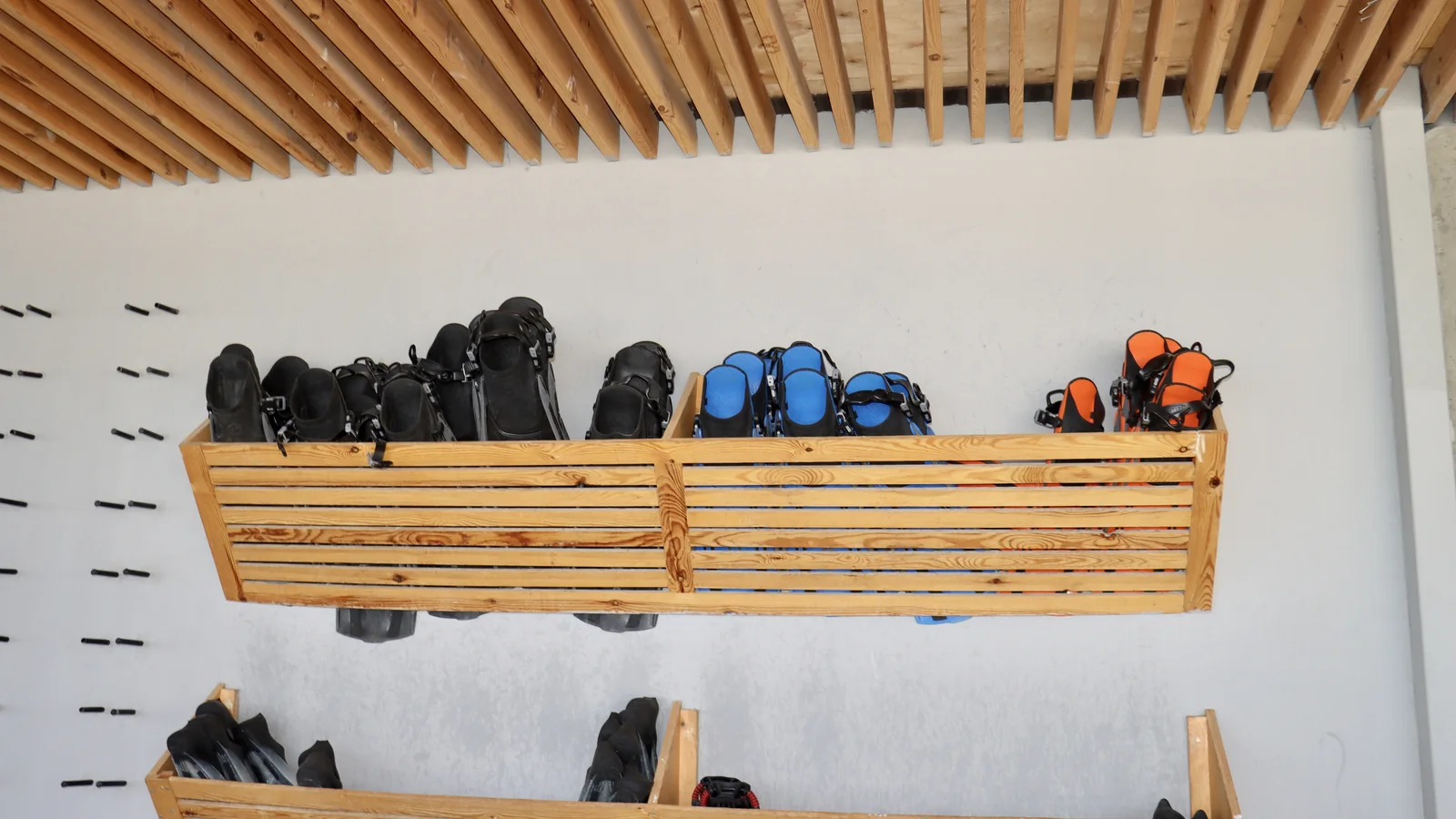 Quality diving equipment · 3/6